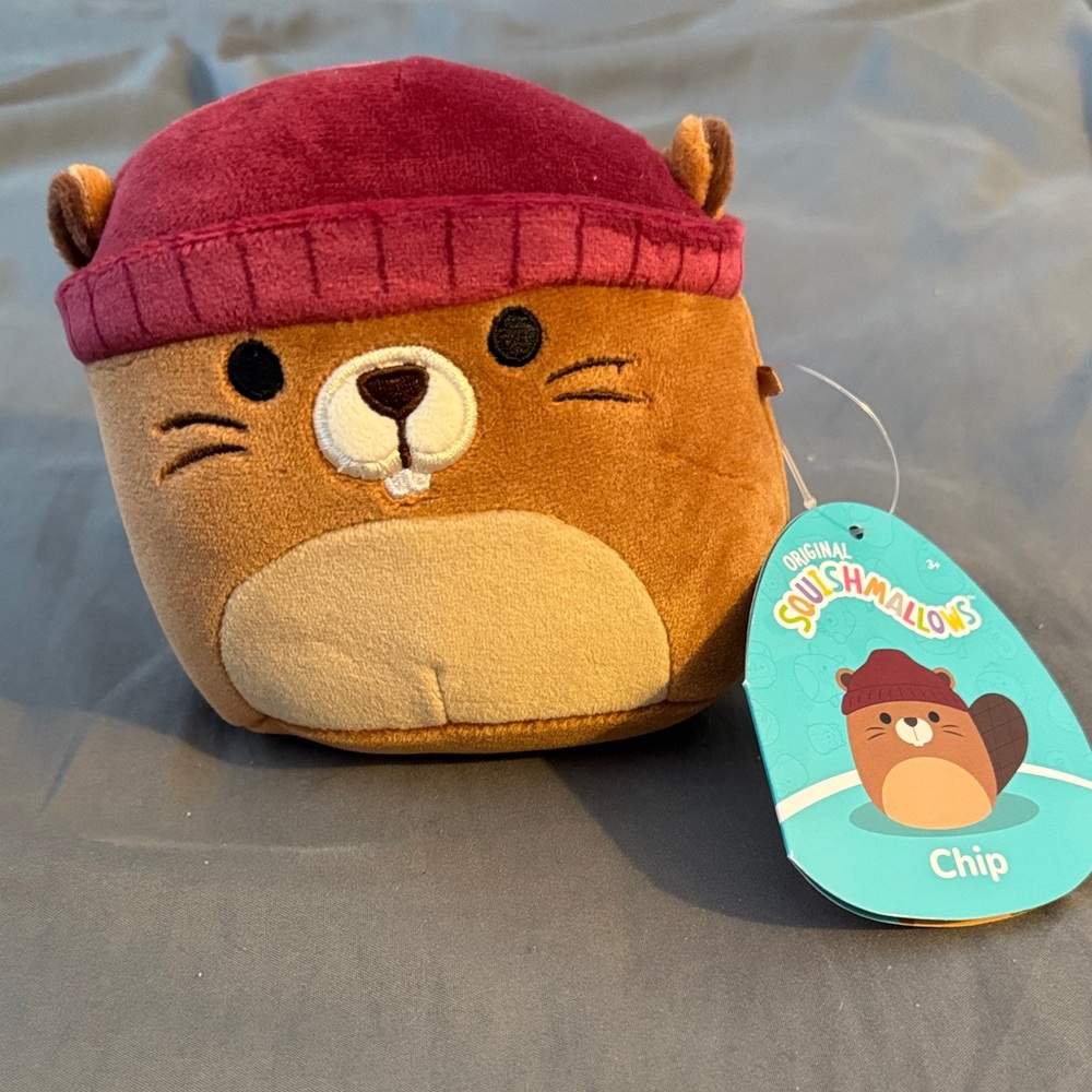 NWT Squishmallows Chip the Beaver fall mini